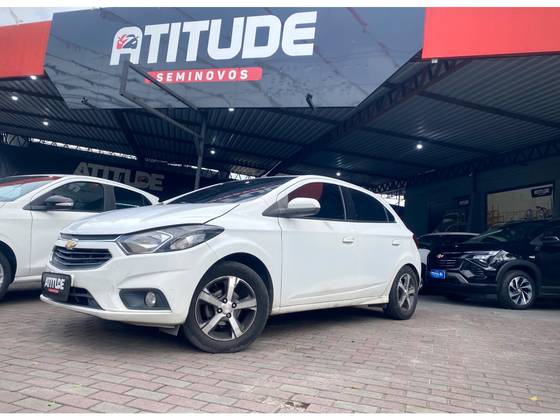 CHEVROLET ONIX 1.4 MPFI LTZ 8V FLEX 4P AUTOMÁTICO CHEVROLET ONIX 1.4 MPFI LTZ 8V FLEX 4P AUTOMÁTICO